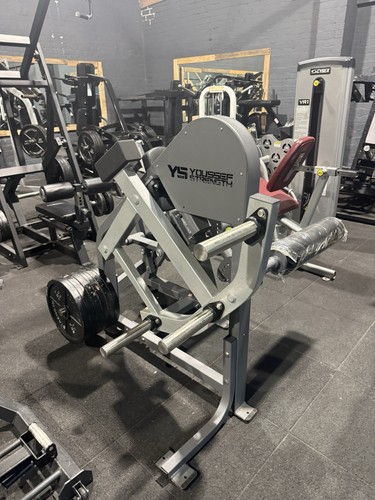 Dual seated leg - seated,